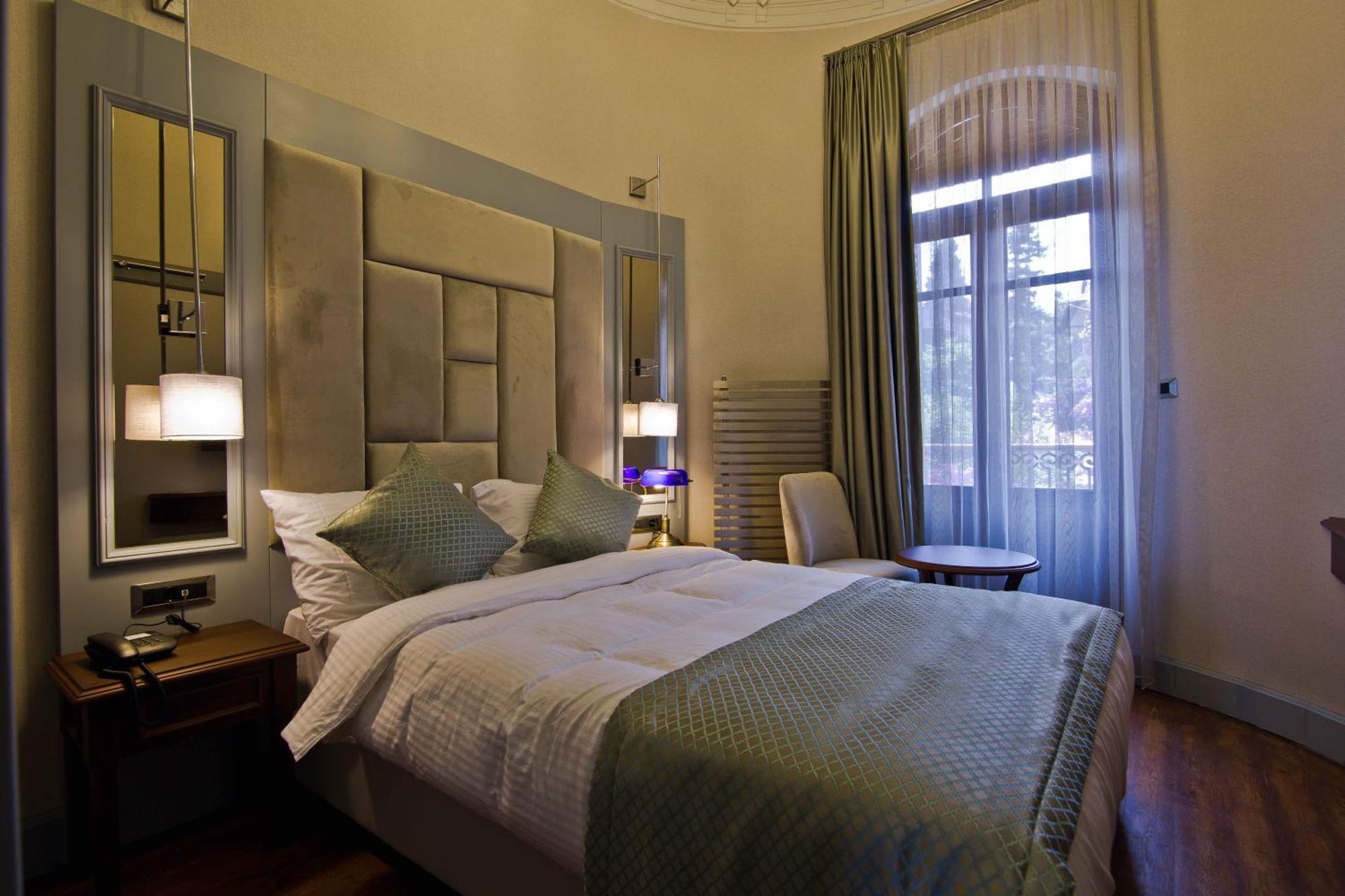 No2 Hotel By Suekrue Adalar Exterior photo