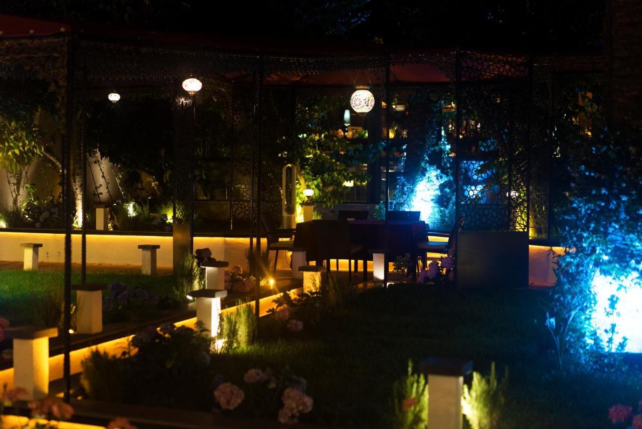No2 Hotel By Suekrue Adalar Exterior photo